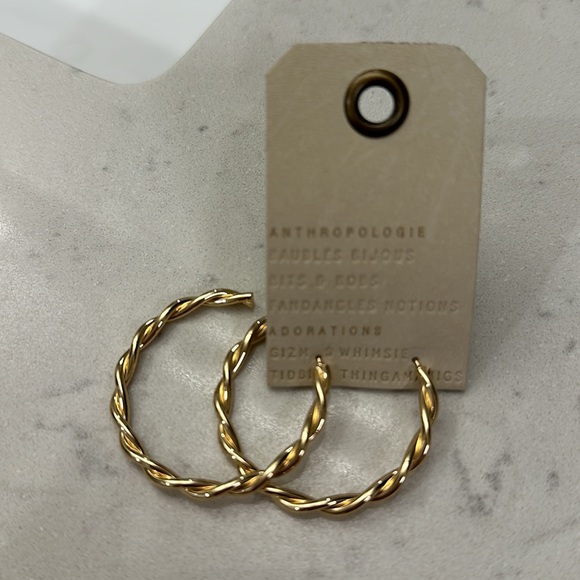 NWT Anthropologie Delicate Twist Gold Hoop Earrings - Picture 5 of 6